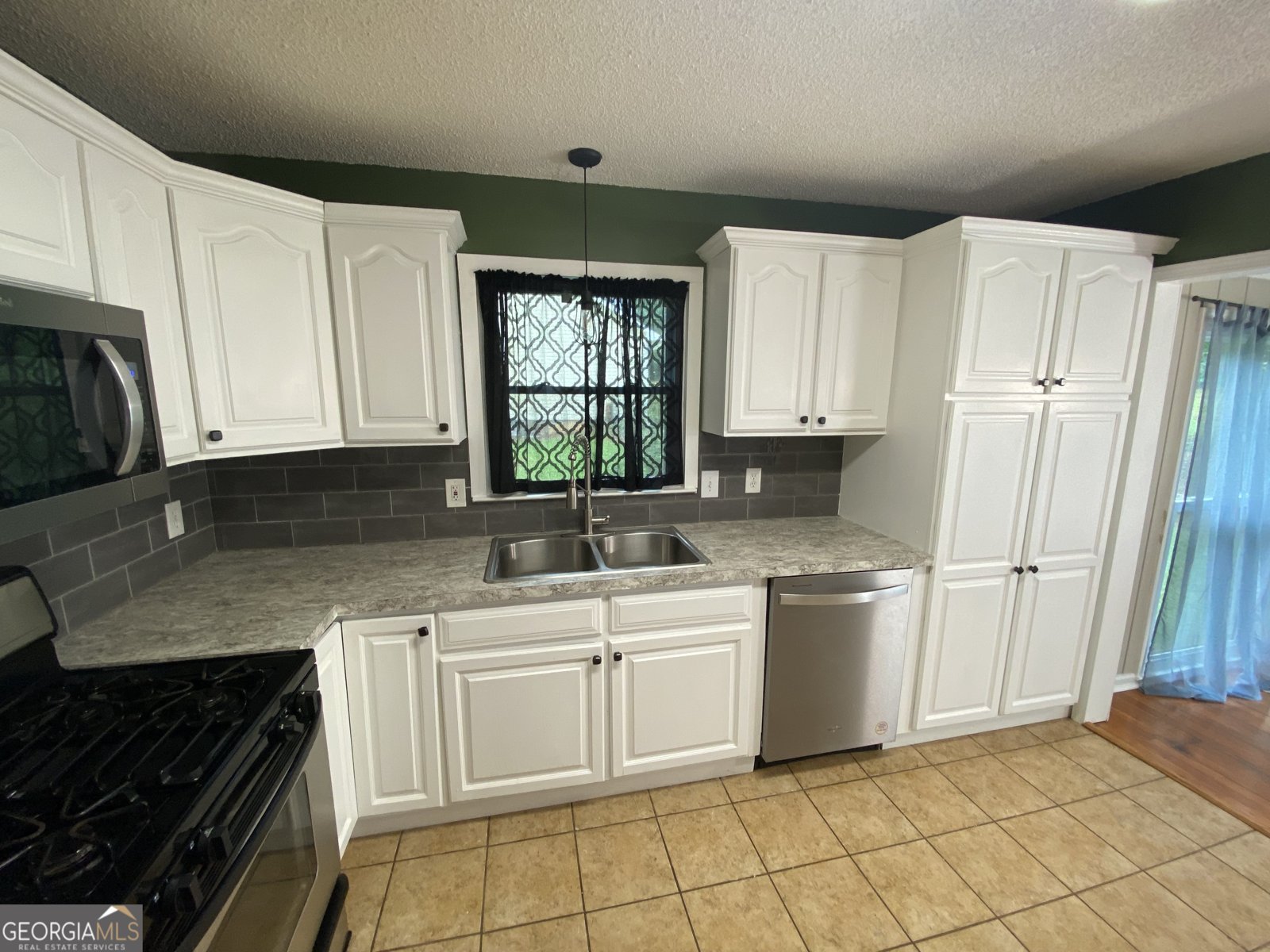 710 Wind Song Trace Woodstock - 16