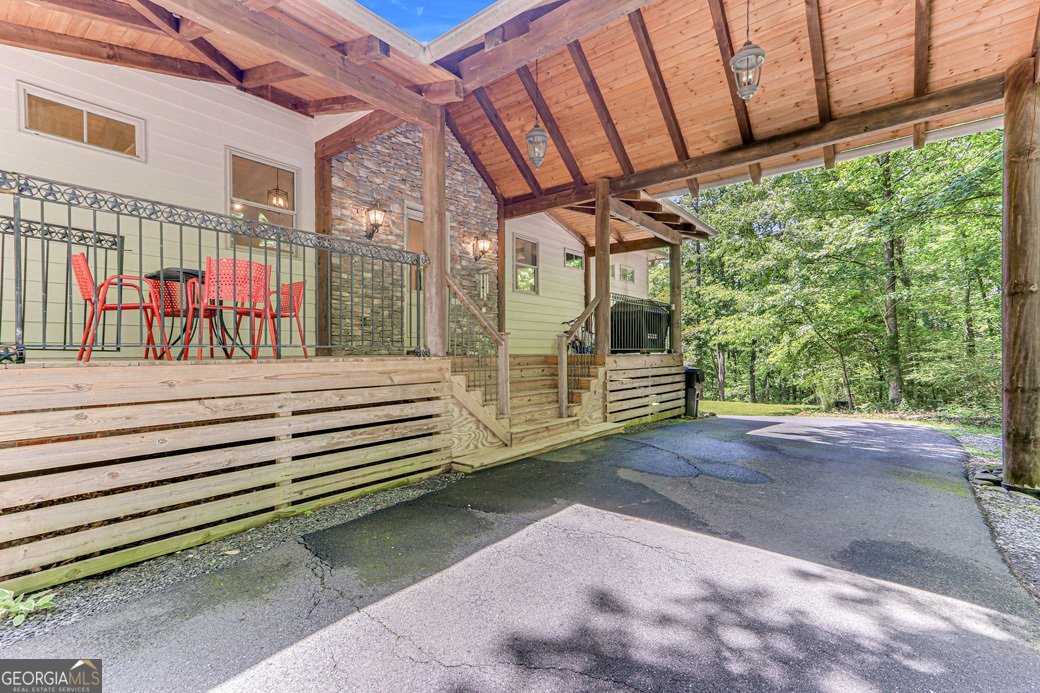 554 Vandiviere Road Dawsonville - 83