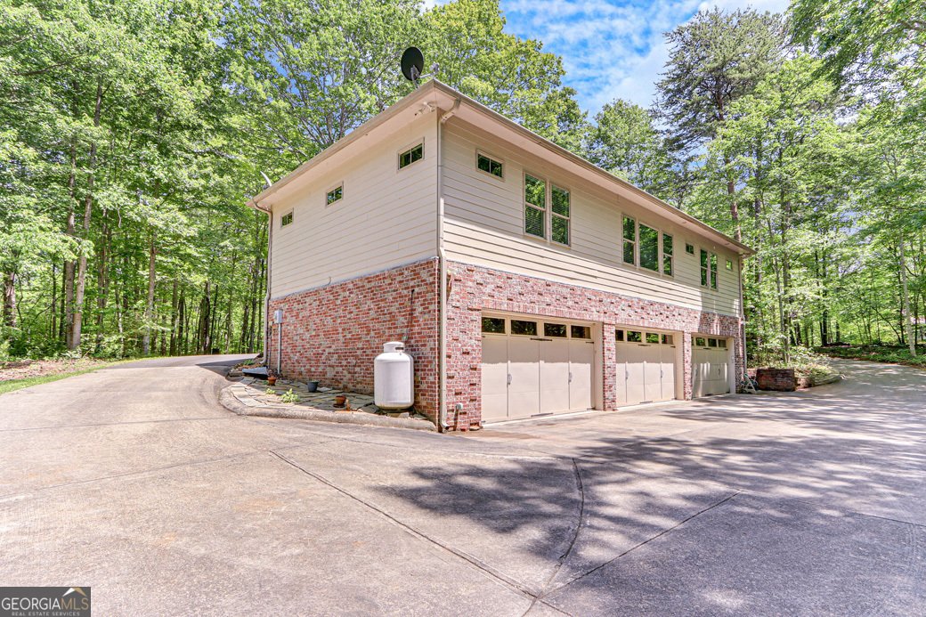 554 Vandiviere Road Dawsonville - 85