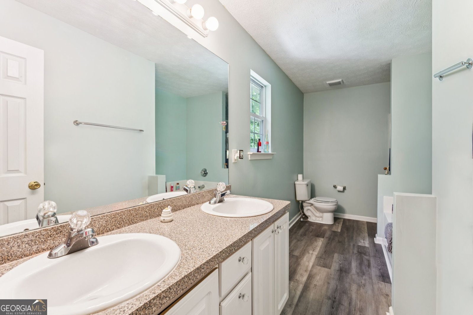 3338 Pennington Point Drive Gainesville - 17
