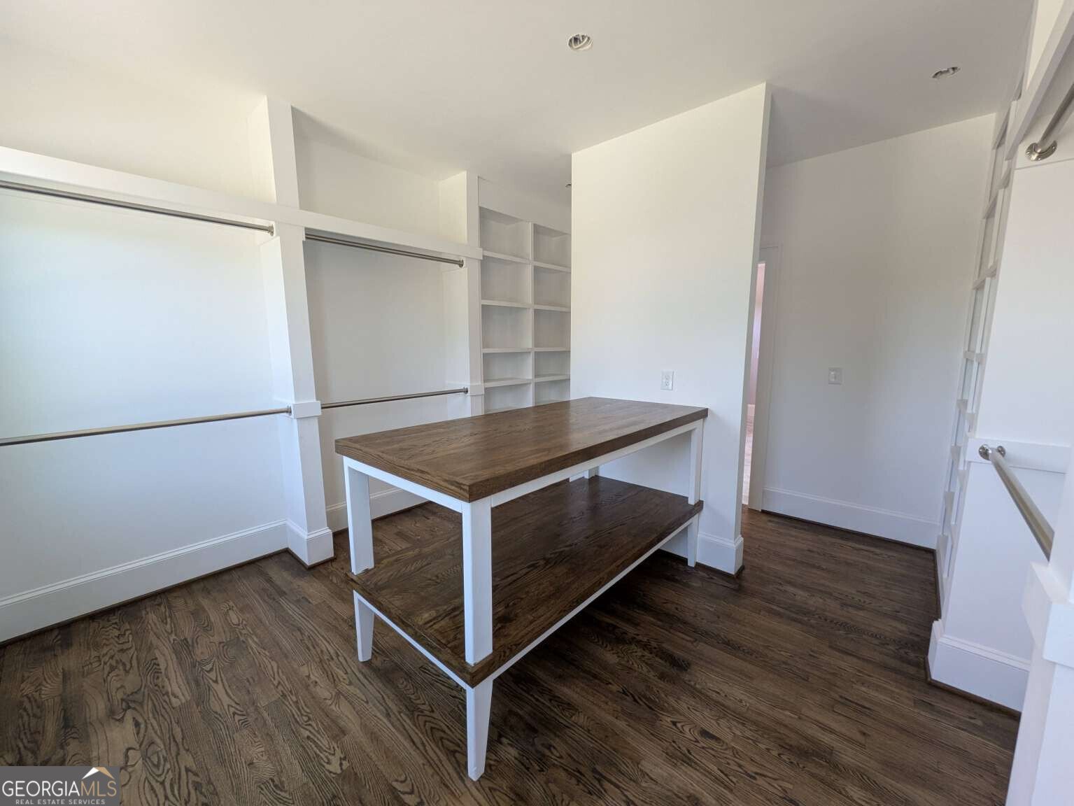 8239 High Lake Terrace Covington - 44