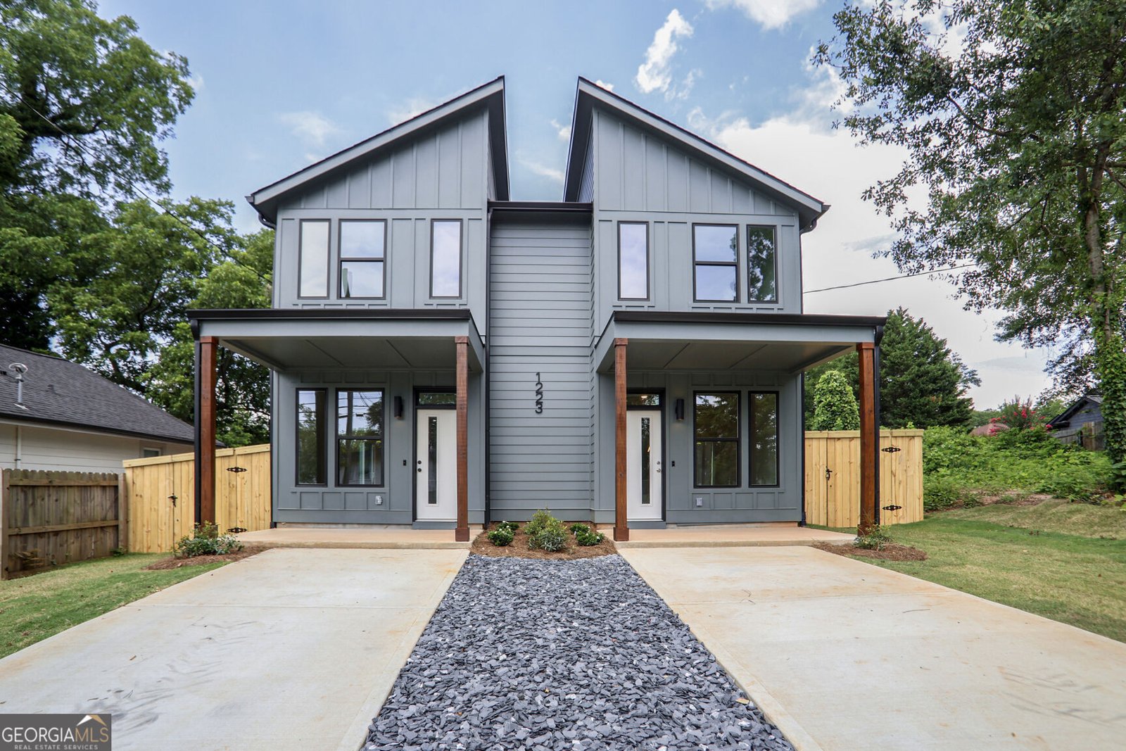1223 Oakland Drive Atlanta - 1