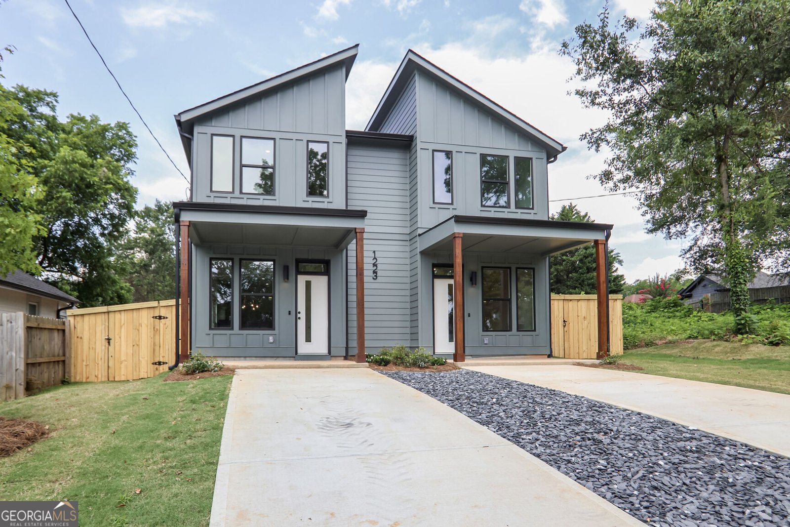 1223 Oakland Drive Atlanta - 3
