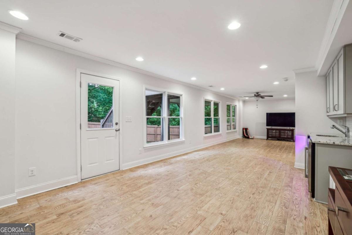 2585 Drew Valley Road Brookhaven - 52