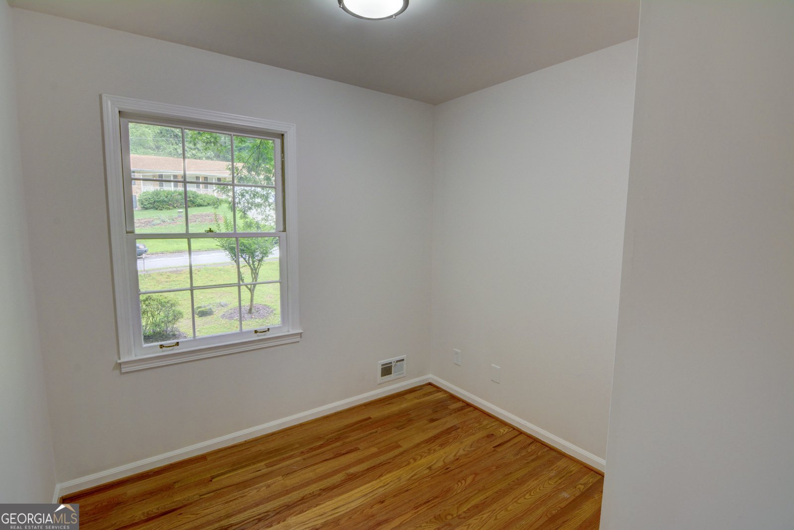 3352 NORTHBROOK Drive Atlanta - 26
