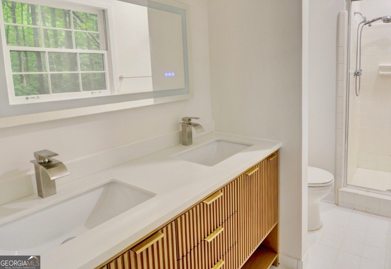 3352 NORTHBROOK Drive Atlanta - 36
