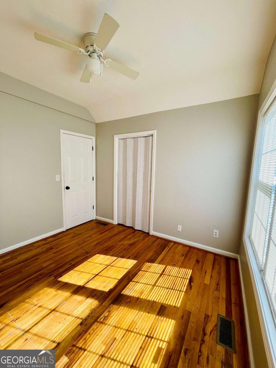 350 Fall View Court Winder - 18