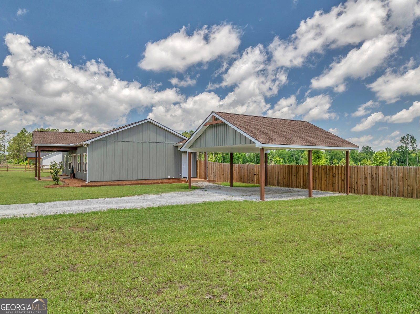 1354 Lakeway Road East Dublin - 8