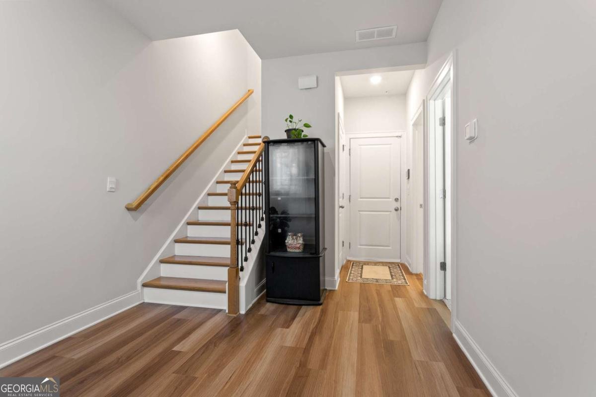 823 Mackay Creek Woodstock - 22