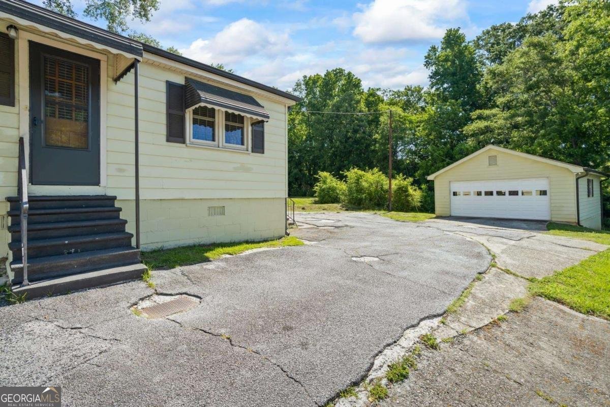 954 Bryant Street Conyers - 15