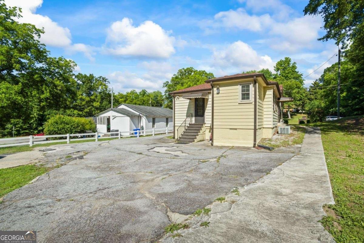 954 Bryant Street Conyers - 16