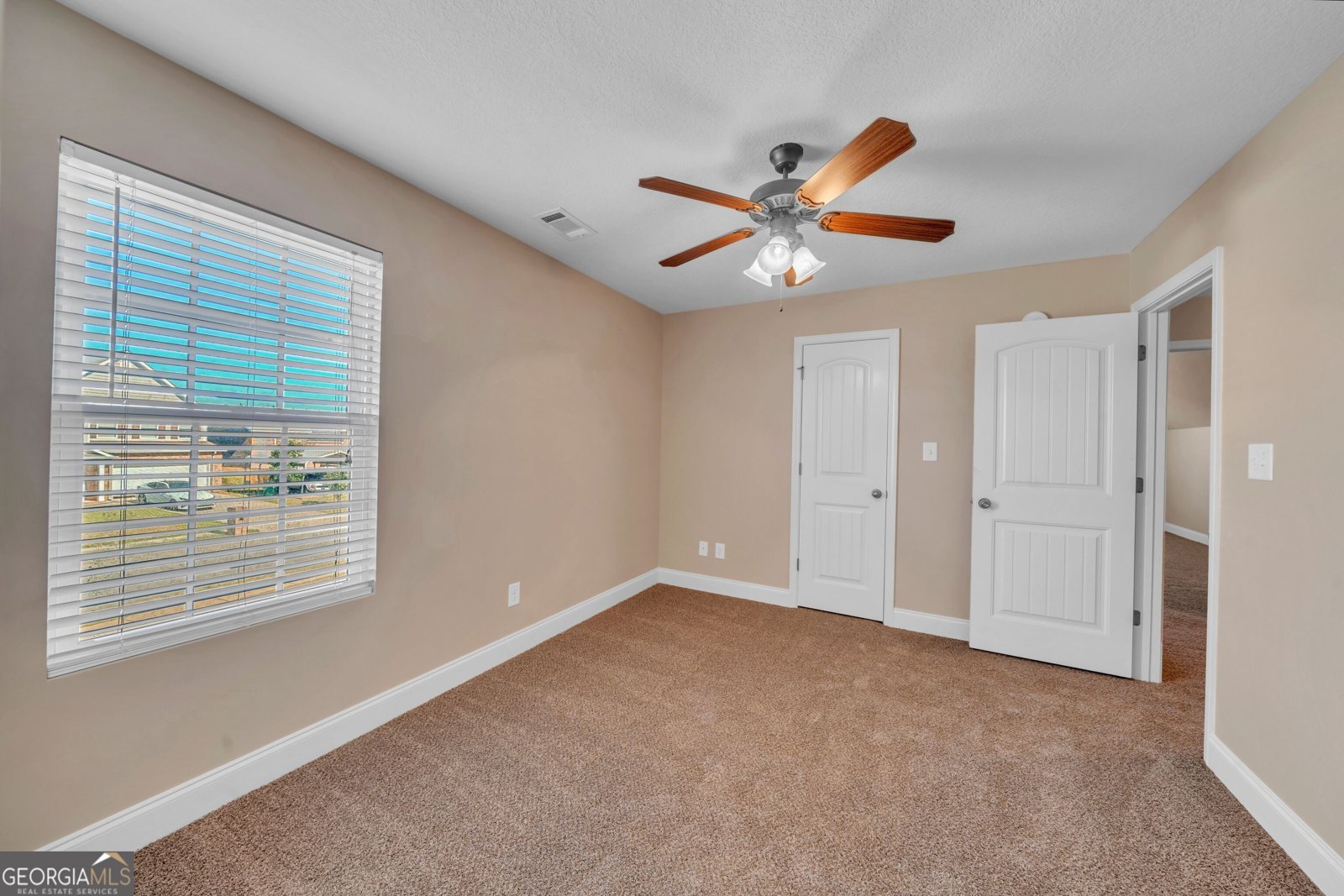 500 Hialeah Drive Bonaire - 31