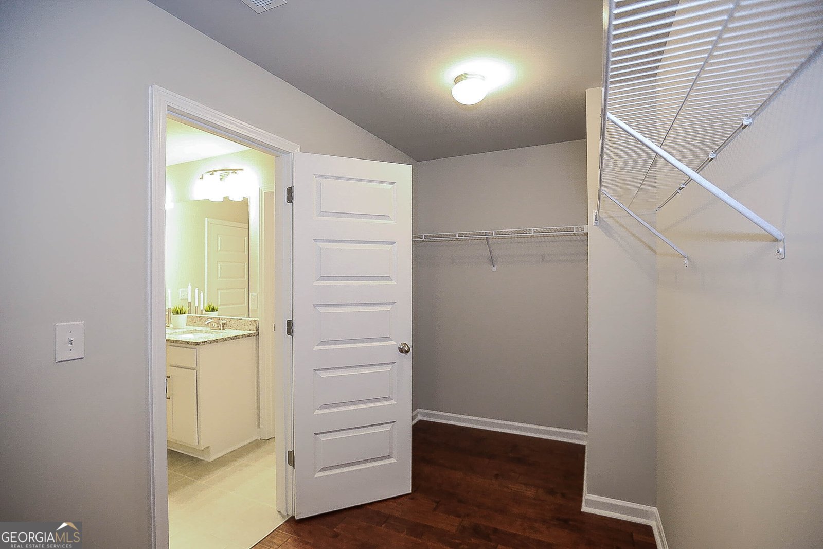 2304 Shetley Creek Drive Norcross - 33