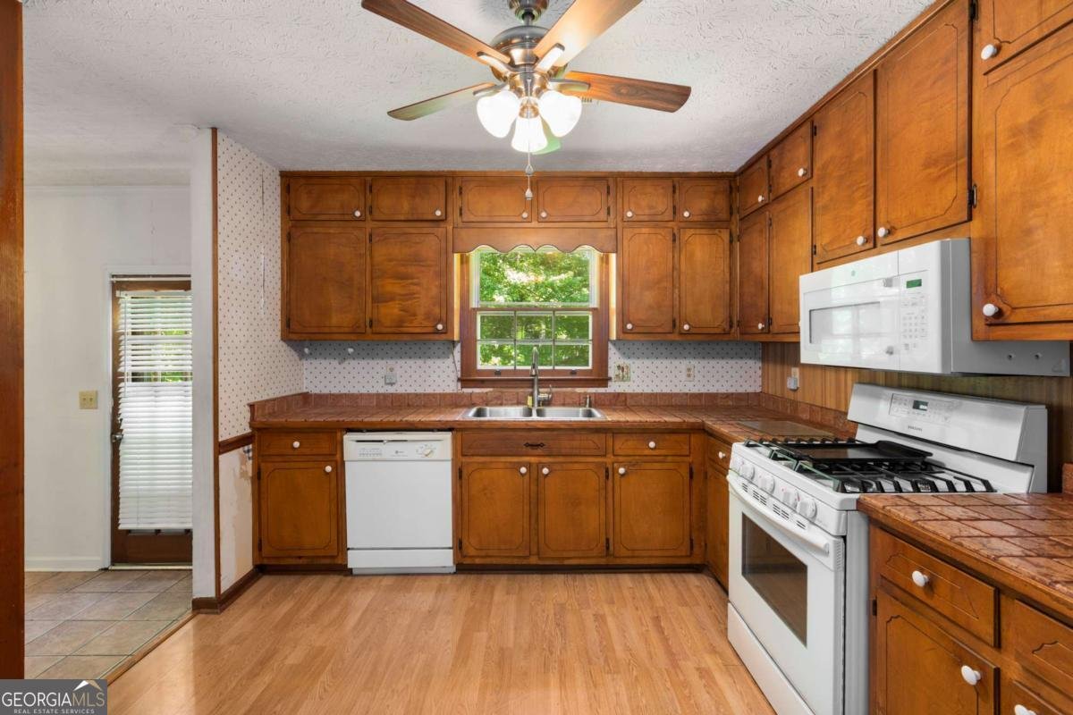 2617 Laurel Woods Lane Conyers - 11