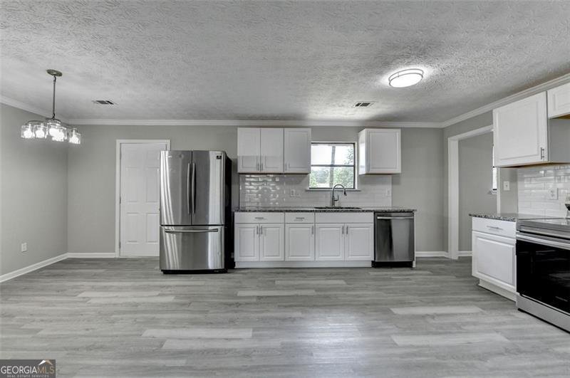 396 INDEPENDENCE Drive Jonesboro - 12