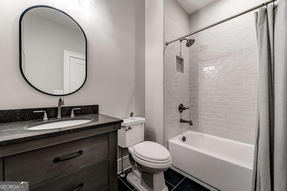 0 Memory Lane Canton - 40