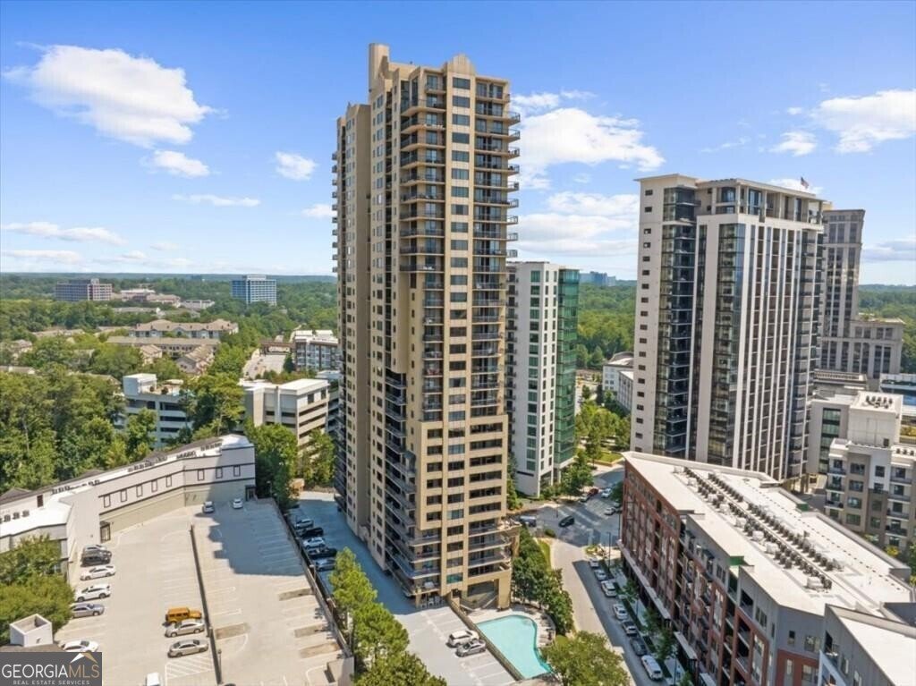 3481 Lakeside Drive Atlanta - 1