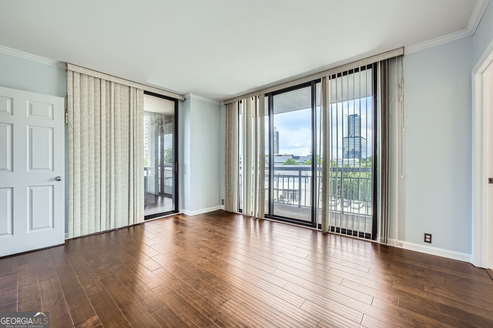 3481 Lakeside Drive Atlanta - 17
