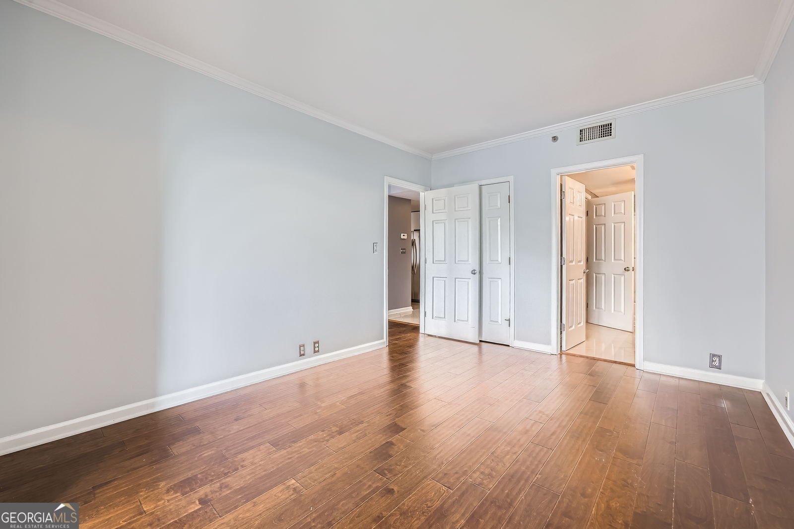 3481 Lakeside Drive Atlanta - 23