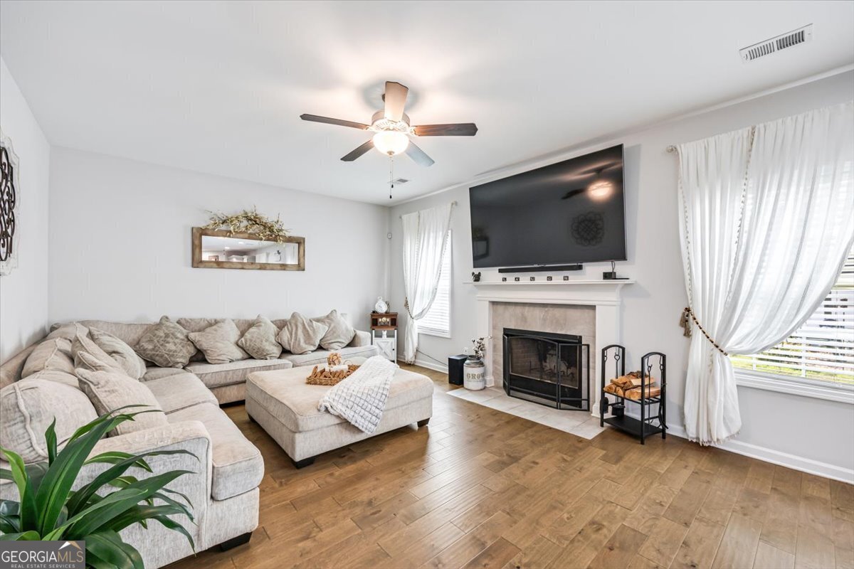 4221 Cornwall Forsyth - 11