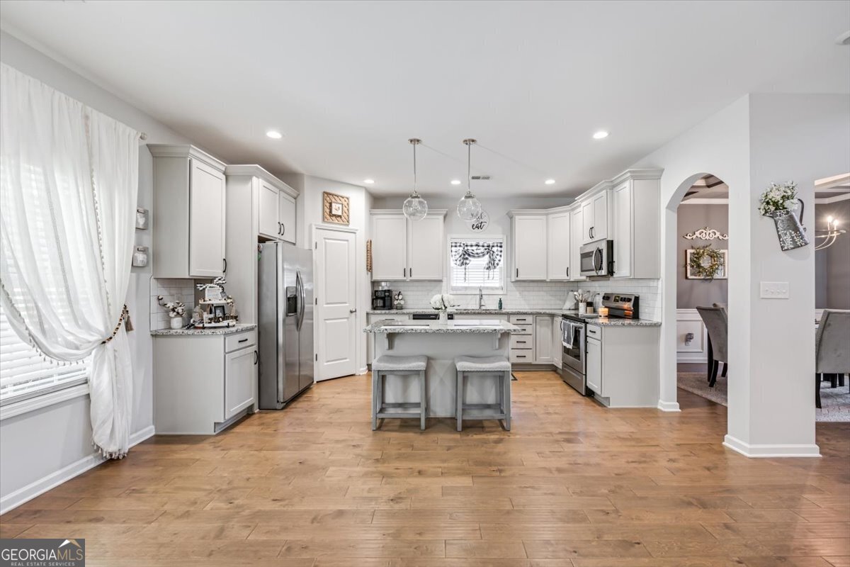 4221 Cornwall Forsyth - 8