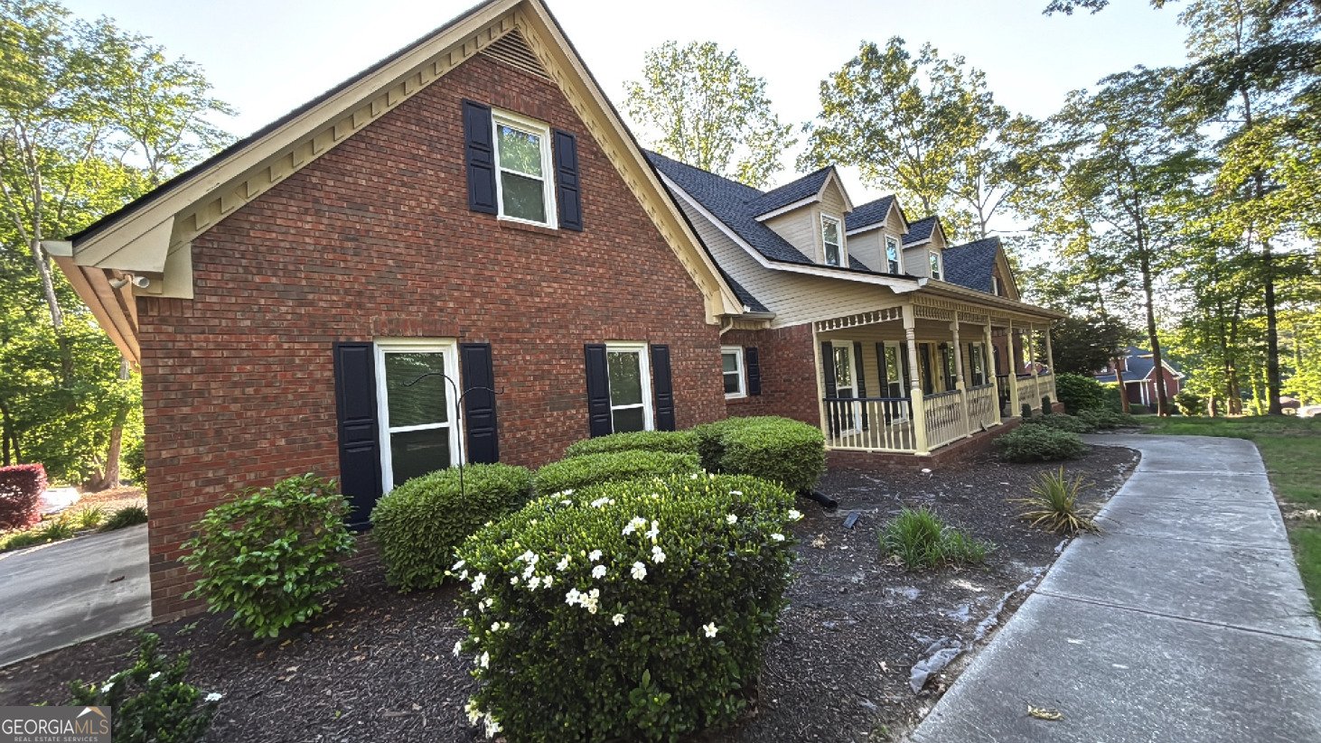 3765 Cannonwolde Drive Snellville - 1