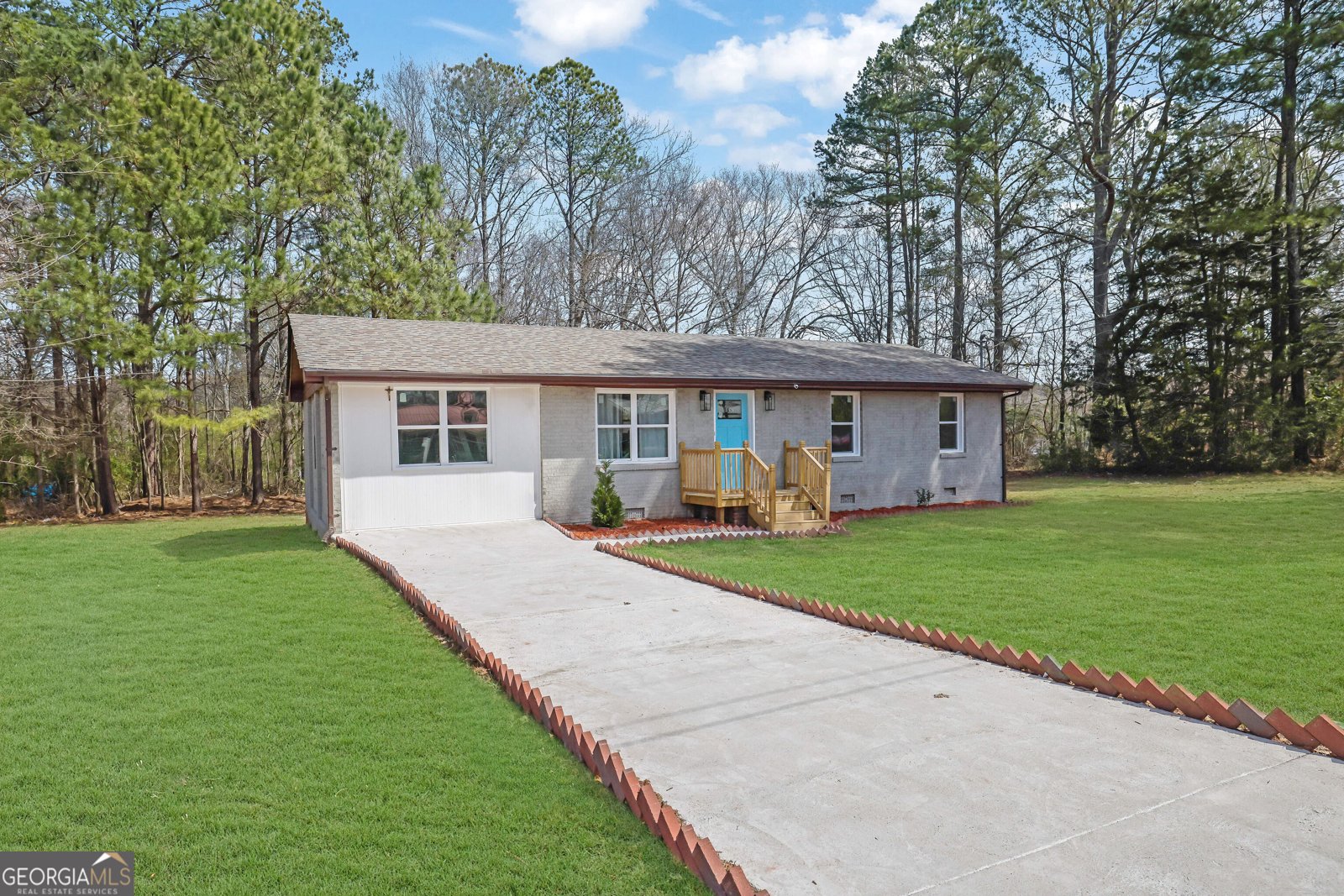 2030 EUCLID Street Statham - 3