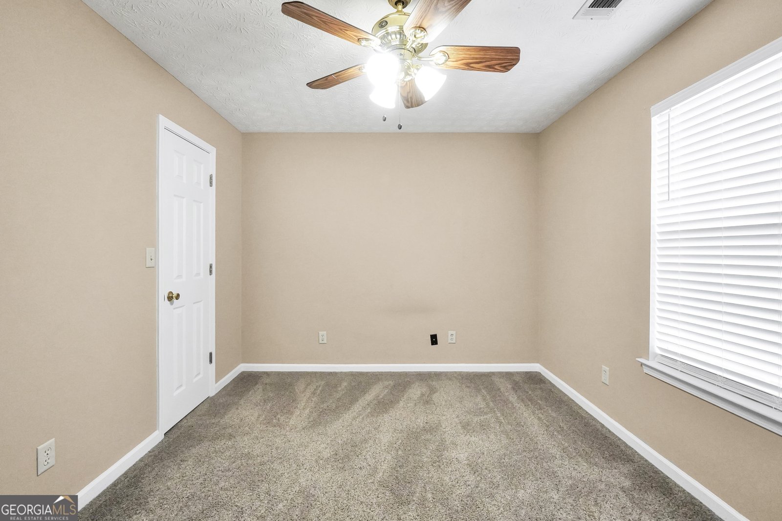 130 Nicki Court Hampton - 16