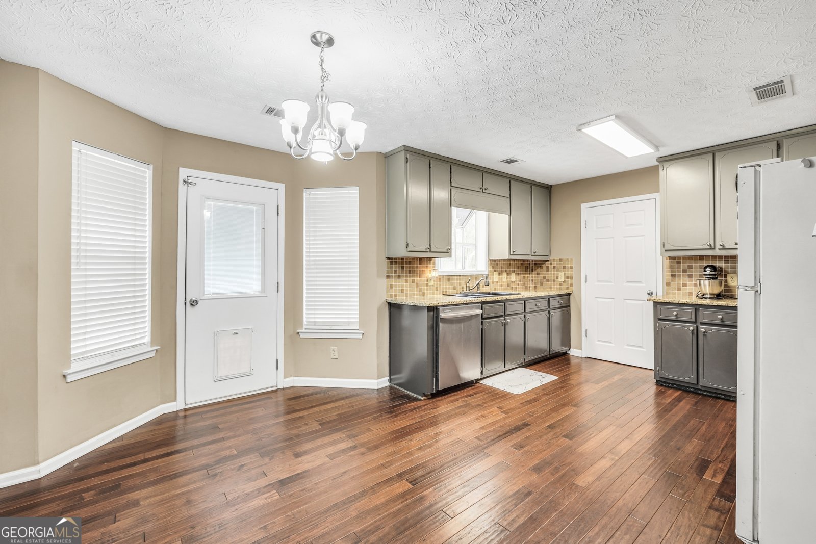 130 Nicki Court Hampton - 9