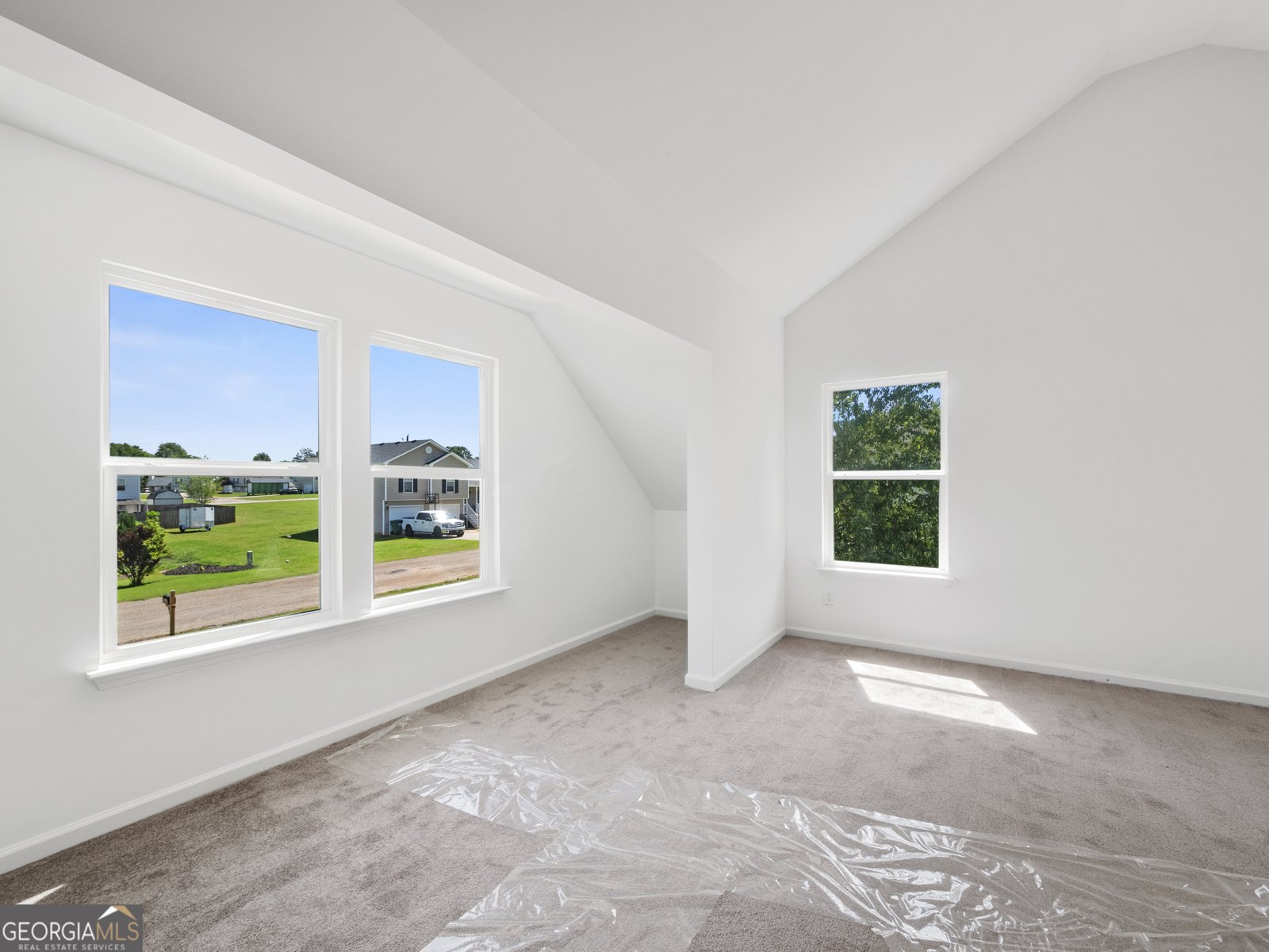68 Harriet Drive Lavonia - 1