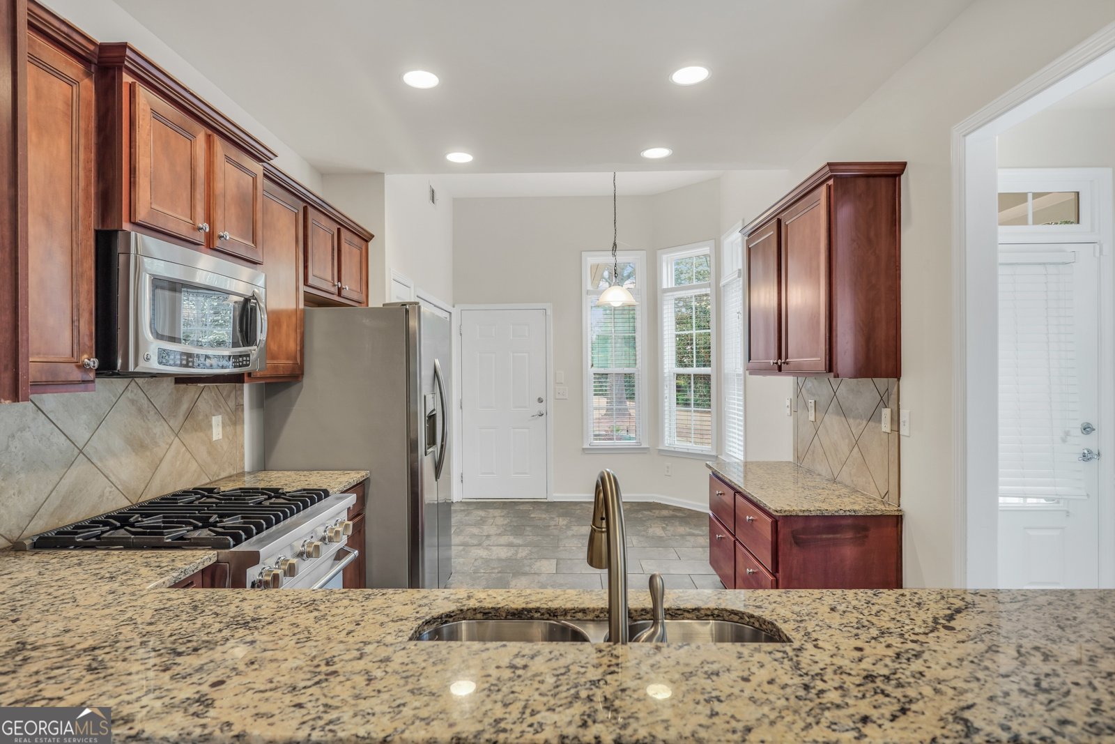 6420 Rockpoint Lane Hoschton - 9