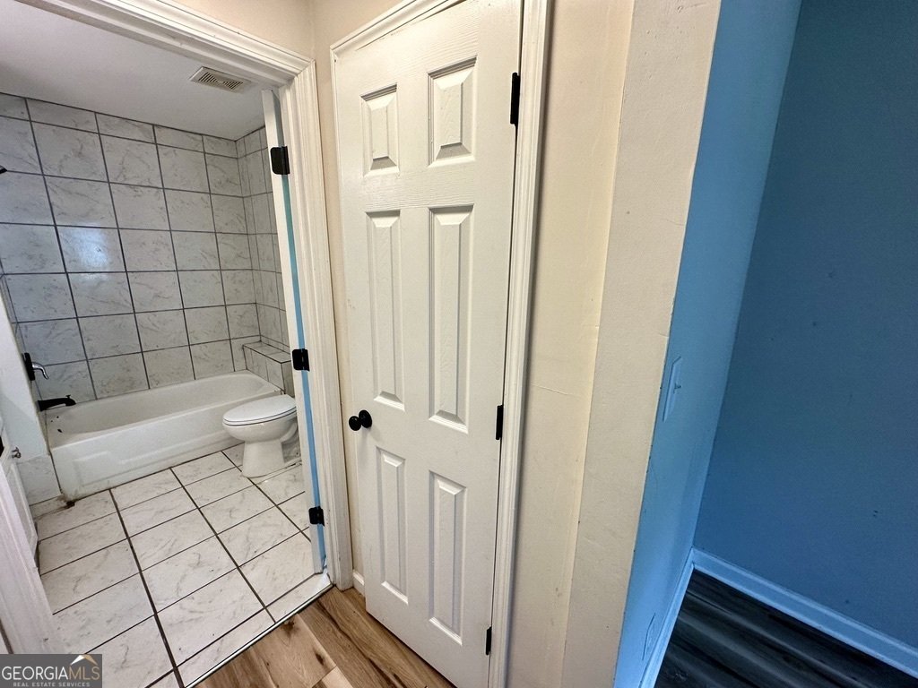 1681 Stanton Road Atlanta - 9