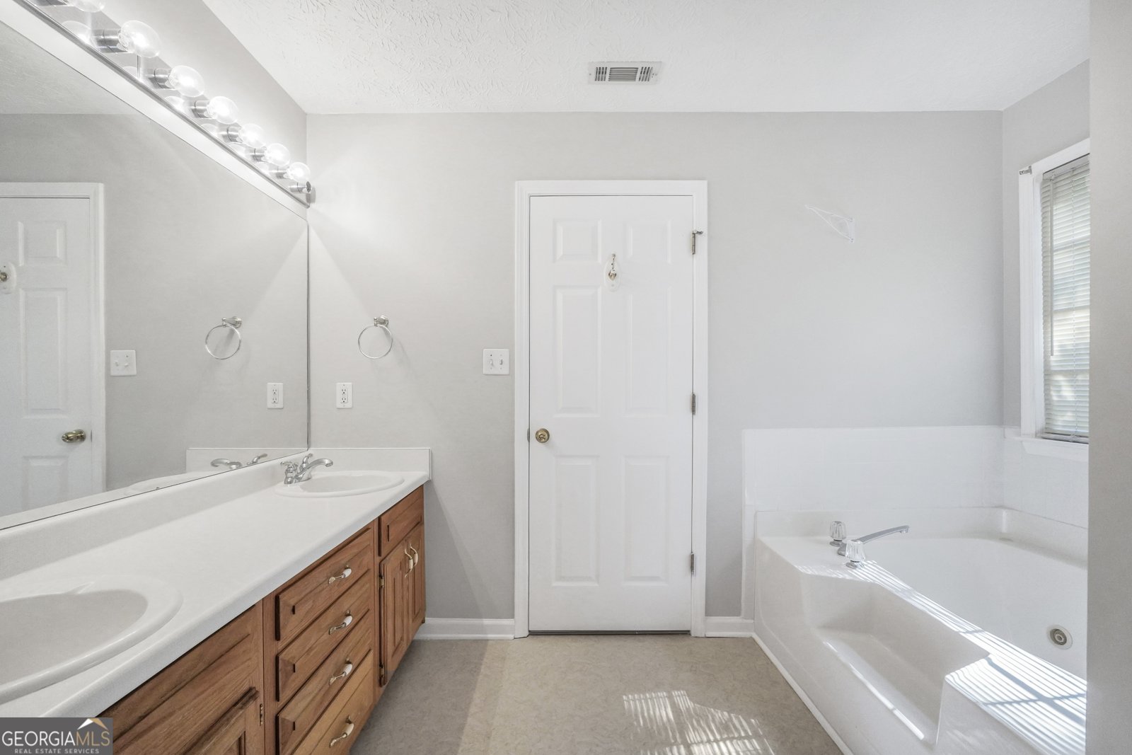 360 Oakland Circle McDonough - 33