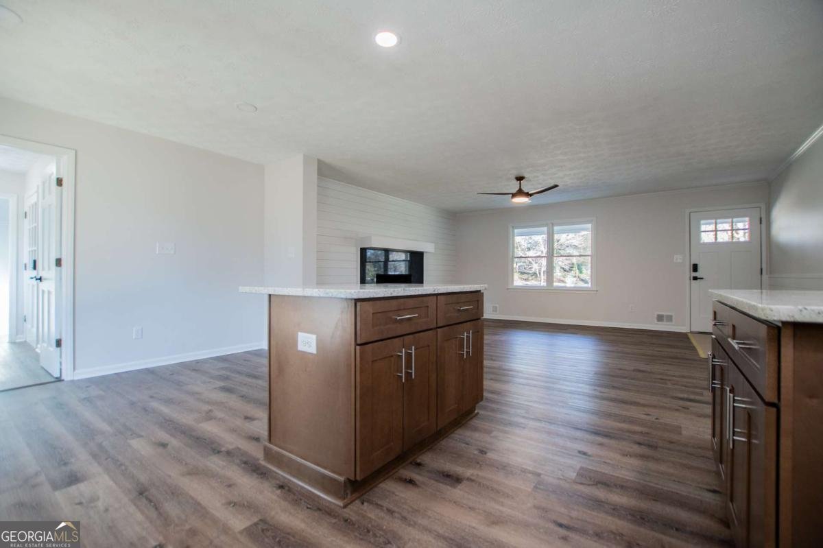 280 Hitchcock Road Dallas - 16
