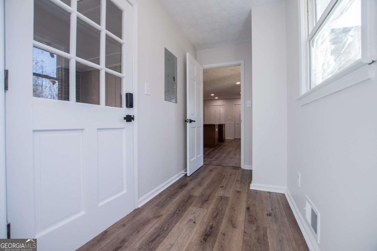 280 Hitchcock Road Dallas - 22