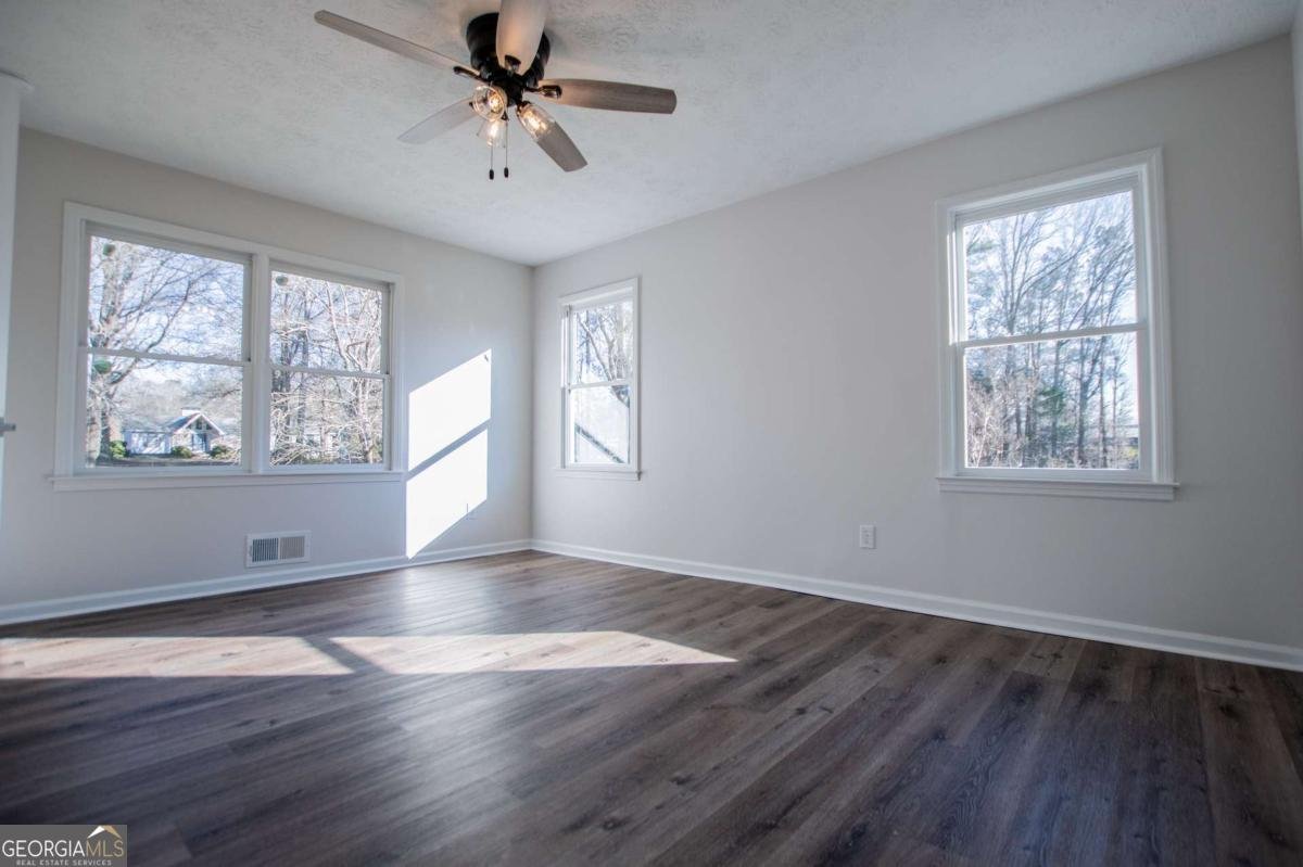 280 Hitchcock Road Dallas - 28