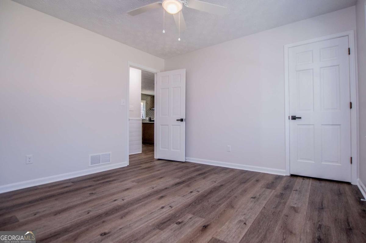 280 Hitchcock Road Dallas - 45