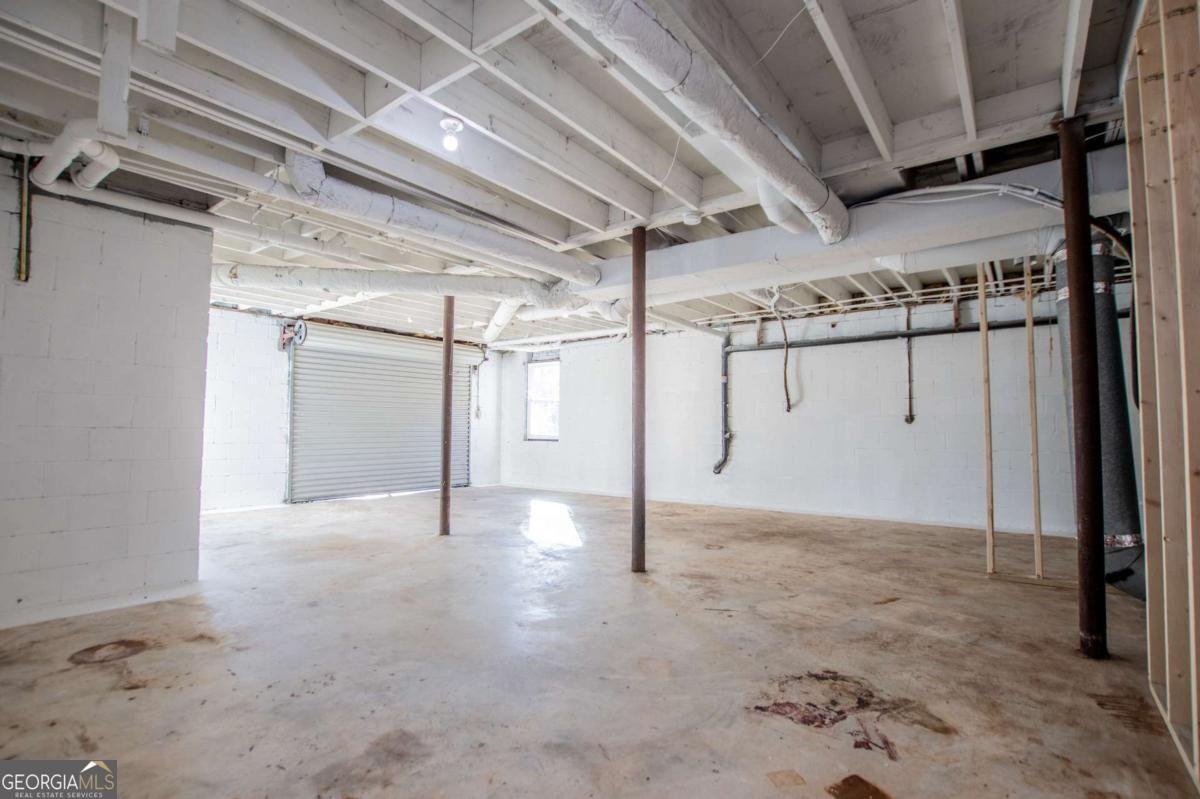 280 Hitchcock Road Dallas - 54