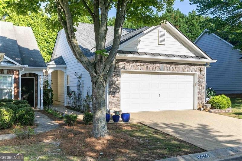 1640 Donovans Ridge Kennesaw - 1