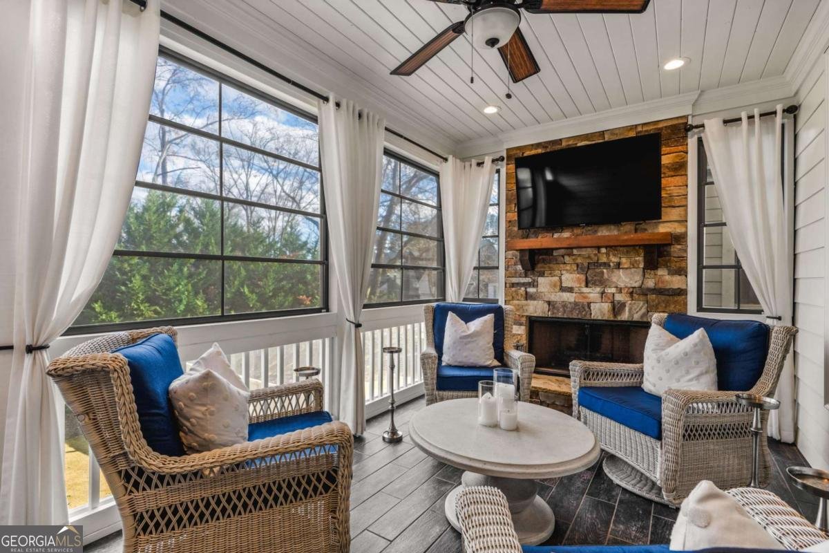 2603 Apple Valley Road Atlanta - 41