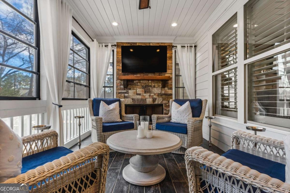 2603 Apple Valley Road Atlanta - 42