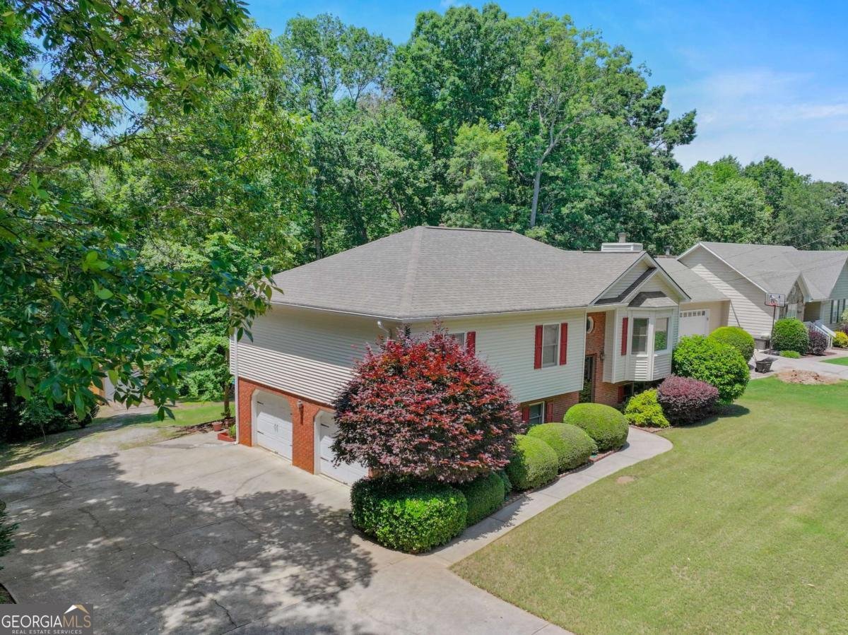 4654 Fox Forrest Drive Flowery Branch - 1