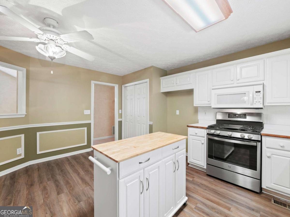 4654 Fox Forrest Drive Flowery Branch - 16