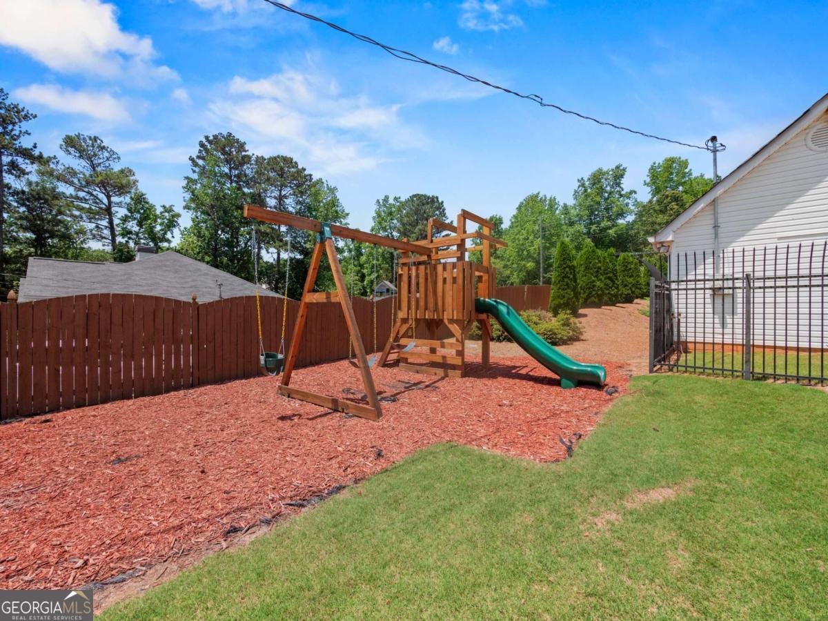 4654 Fox Forrest Drive Flowery Branch - 46