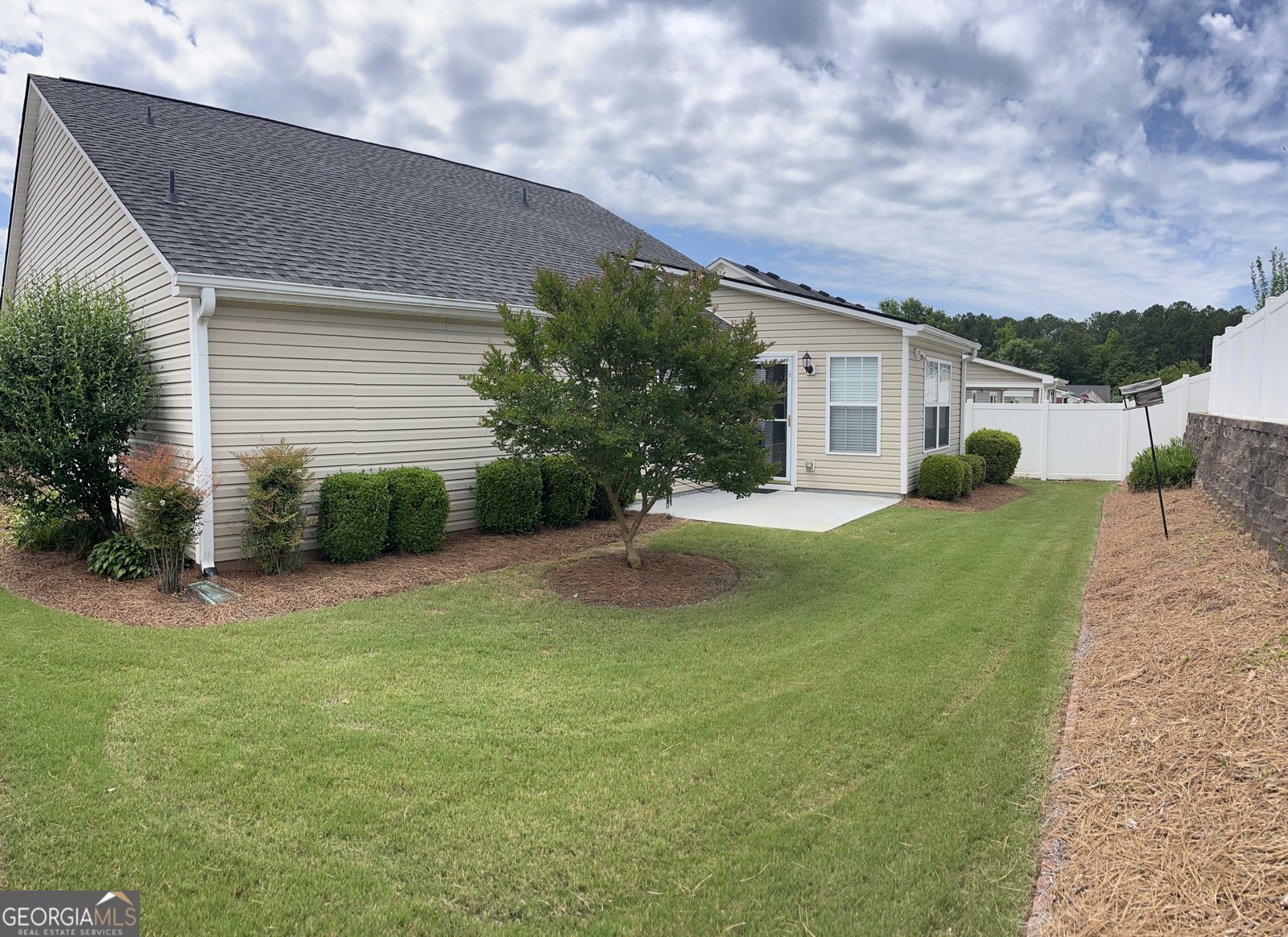 802 802 Village Place Loganville - 2