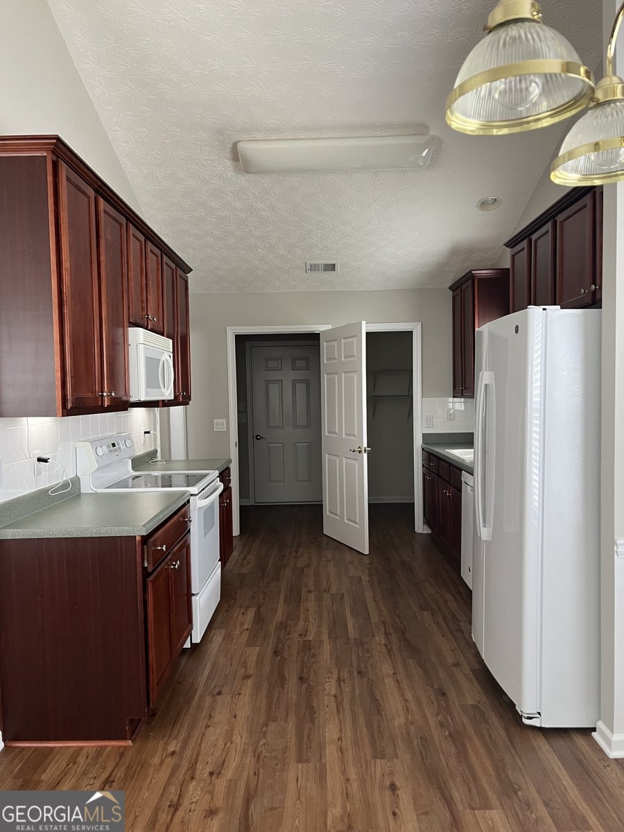 802 802 Village Place Loganville - 6