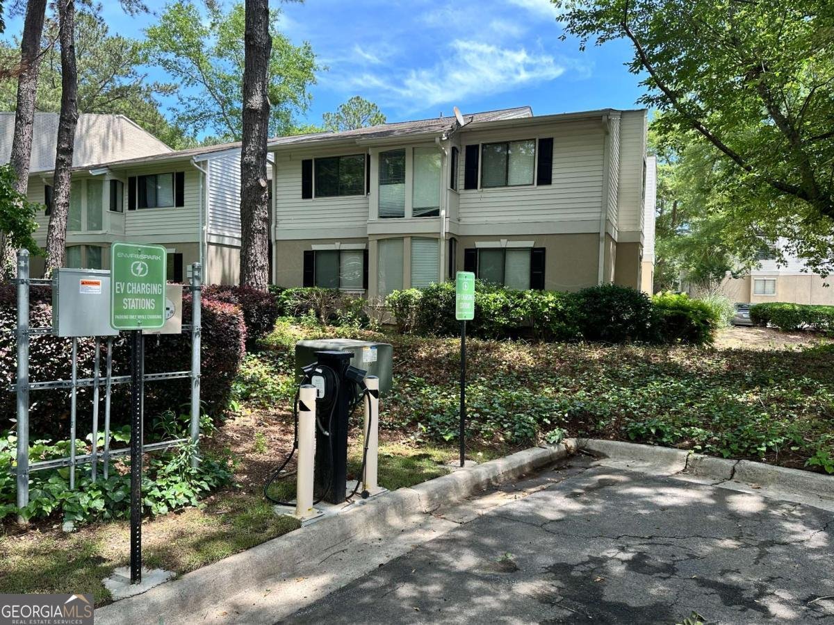 1503 WINGATE Way Sandy Springs - 2