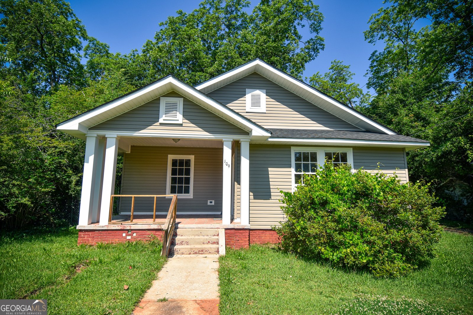109 C Street Thomaston - 1