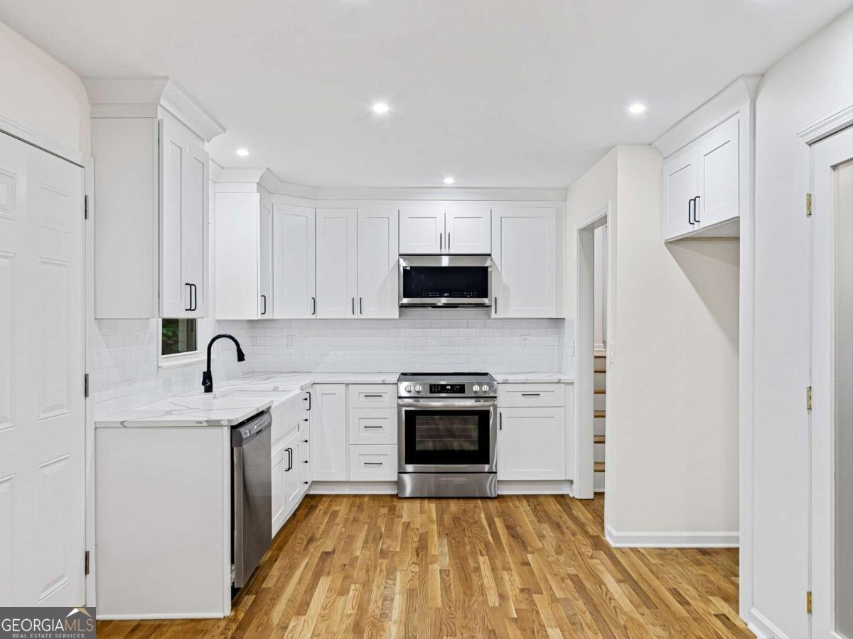 466 Thackery Place Atlanta - 16