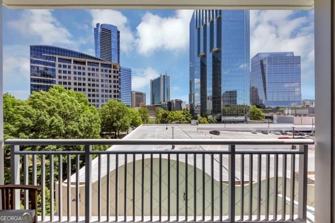 3338 Peachtree Road Atlanta - 27